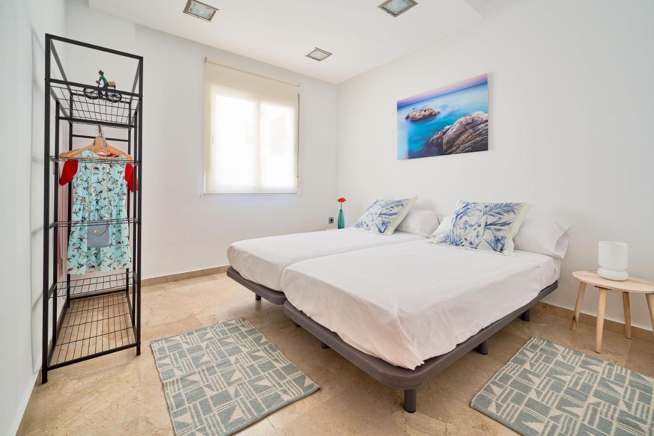Apartamento 3 Dormitorios Centrico - Parking Incluido Málaga Dış mekan fotoğraf